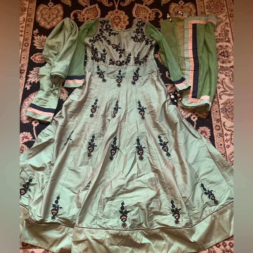 Indian Pakistani Bridal Dress Gharara Sharara Gown Dress Anarkali Salwar kameez